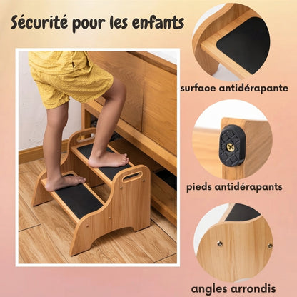 Tabouret en bois à deux marches